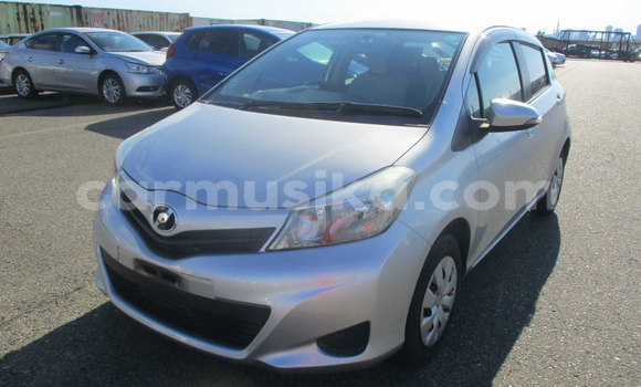 Tenga Tsaru Toyota Vitz Sirivha Mota in Beitbridge in Matabeleland South Tenga Tsaru Toyota Vitz Sirivha Mota in Beitbridge in Matabeleland South