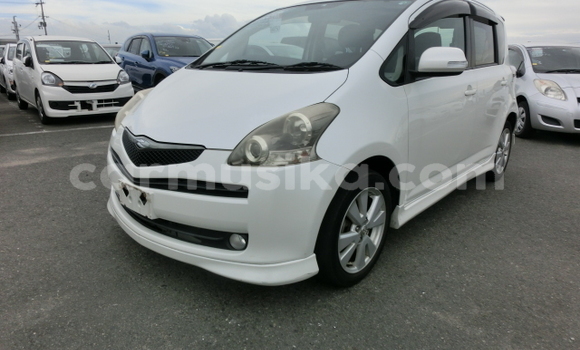 Buy Used Toyota Ractis Other Car in Beitbridge in Matabeleland South Buy Used Toyota Ractis Other Car in Beitbridge in Matabeleland South