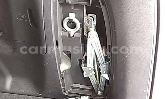 Buy Used Honda Fit White Car in Beitbridge in Matabeleland South Buy Used Honda Fit White Car in Beitbridge in Matabeleland South