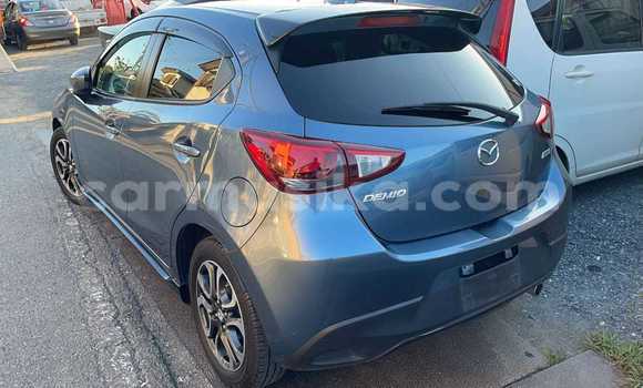 Acheter Import Voiture Mazda Demio Bleu à Harare, Harare Acheter Import Voiture Mazda Demio Bleu à Harare, Harare