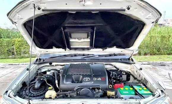 Acheter Import Voiture Toyota Hiluxe VIGO Gris à Harare, Harare Acheter Import Voiture Toyota Hiluxe VIGO Gris à Harare, Harare