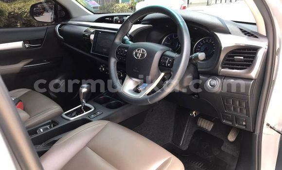 Buy Import Toyota Hiluxe Revo Silver Car in Harare in Harare Buy Import Toyota Hiluxe Revo Silver Car in Harare in Harare