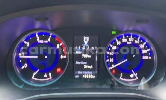 Buy Import Toyota Hiluxe Revo Silver Car in Harare in Harare Buy Import Toyota Hiluxe Revo Silver Car in Harare in Harare