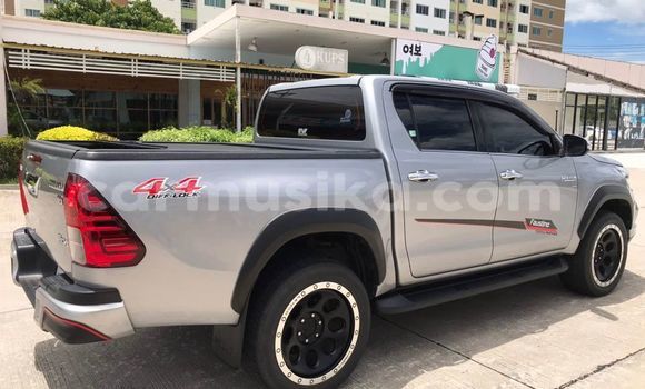 Buy Import Toyota Hiluxe Revo Silver Car in Harare in Harare Buy Import Toyota Hiluxe Revo Silver Car in Harare in Harare