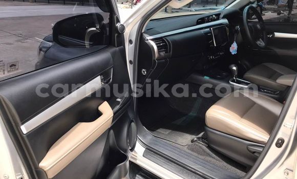 Buy Import Toyota Hiluxe Revo Silver Car in Harare in Harare Buy Import Toyota Hiluxe Revo Silver Car in Harare in Harare