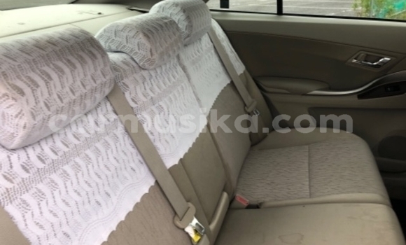 Acheter Import Voiture Toyota Allion Gris à Harare, Harare Acheter Import Voiture Toyota Allion Gris à Harare, Harare