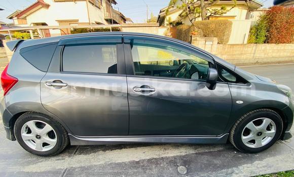 Buy Import Nissan Note Beige Car in Bulawayo in Bulawayo Buy Import Nissan Note Beige Car in Bulawayo in Bulawayo