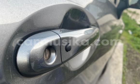 Buy Import Nissan Note Beige Car in Bulawayo in Bulawayo Buy Import Nissan Note Beige Car in Bulawayo in Bulawayo