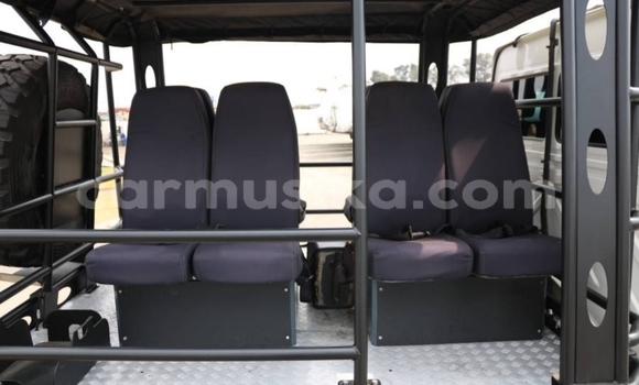 Acheter Occasion Utilitaire Mercedes‒Benz Unimog Blanc à Beitbridge, Matabeleland South Acheter Occasion Utilitaire Mercedes‒Benz Unimog Blanc à Beitbridge, Matabeleland South