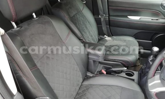 Acheter Occasion Voiture Jeep Compass Rouge à Borrowdale, Harare Acheter Occasion Voiture Jeep Compass Rouge à Borrowdale, Harare