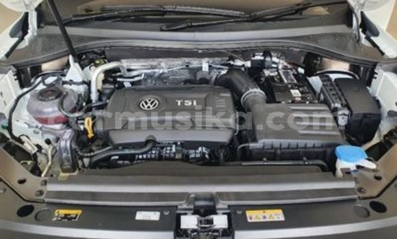 Acheter Occasion Voiture Volkswagen Tiguan Blanc à Beitbridge, Matabeleland South Acheter Occasion Voiture Volkswagen Tiguan Blanc à Beitbridge, Matabeleland South