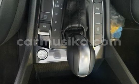 Acheter Occasion Voiture Volkswagen Tiguan Blanc à Beitbridge, Matabeleland South Acheter Occasion Voiture Volkswagen Tiguan Blanc à Beitbridge, Matabeleland South