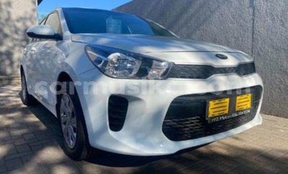 Buy Used Kia Rio White Car in Beitbridge in Matabeleland South