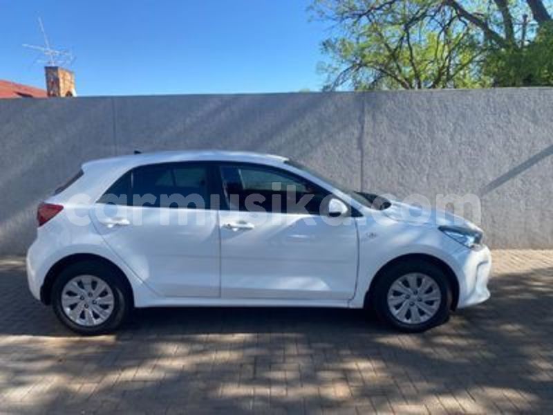 Big with watermark kia rio matabeleland south beitbridge 25314