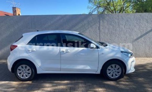 Tenga Tsaru Kia Rio Chena Mota in Beitbridge in Matabeleland South Tenga Tsaru Kia Rio Chena Mota in Beitbridge in Matabeleland South