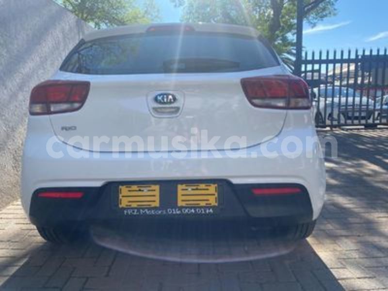 Big with watermark kia rio matabeleland south beitbridge 25314