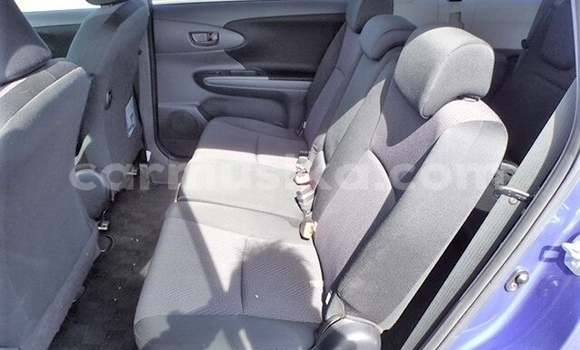 Tenga Tsaru Toyota Wish Bhuruu Mota in Beitbridge in Matabeleland South Tenga Tsaru Toyota Wish Bhuruu Mota in Beitbridge in Matabeleland South