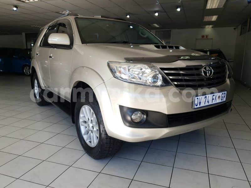 Big with watermark toyota fortuner matabeleland south beitbridge 25317