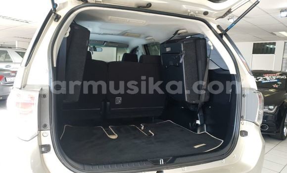 Acheter Occasion Voiture Toyota Fortuner Autre à Beitbridge, Matabeleland South Acheter Occasion Voiture Toyota Fortuner Autre à Beitbridge, Matabeleland South