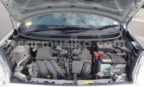 Acheter Occasion Voiture Nissan March Blanc à Beitbridge, Matabeleland South Acheter Occasion Voiture Nissan March Blanc à Beitbridge, Matabeleland South