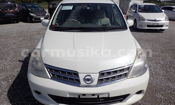 Tenga Tsaru Nissan Tiida Chena Mota in Beitbridge in Matabeleland South Tenga Tsaru Nissan Tiida Chena Mota in Beitbridge in Matabeleland South