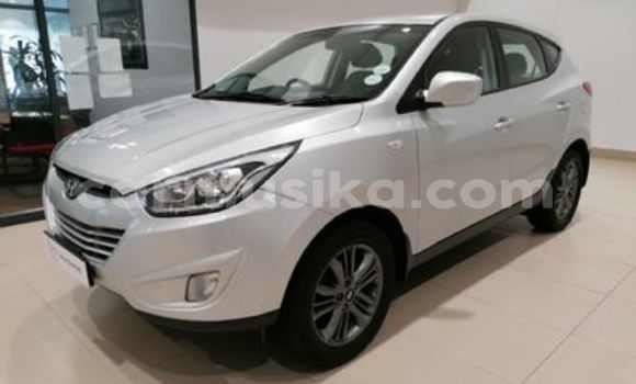 Buy Used Hyundai ix35 Silver Car in Beitbridge in Matabeleland South