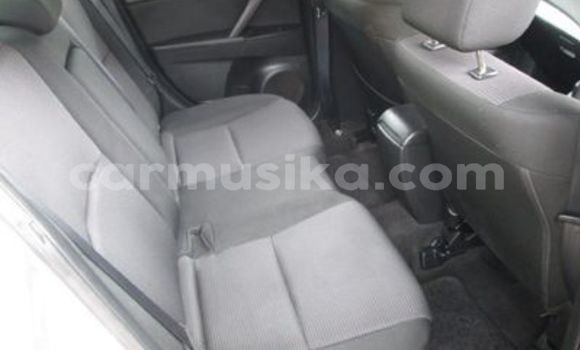 Acheter Occasion Voiture Mazda 3 Gris à Beitbridge, Matabeleland South Acheter Occasion Voiture Mazda 3 Gris à Beitbridge, Matabeleland South