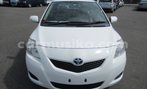 Buy Used Toyota Belta White Car in Beitbridge in Matabeleland South Buy Used Toyota Belta White Car in Beitbridge in Matabeleland South