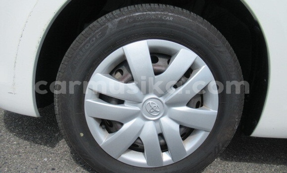 Buy Used Toyota Belta White Car in Beitbridge in Matabeleland South Buy Used Toyota Belta White Car in Beitbridge in Matabeleland South