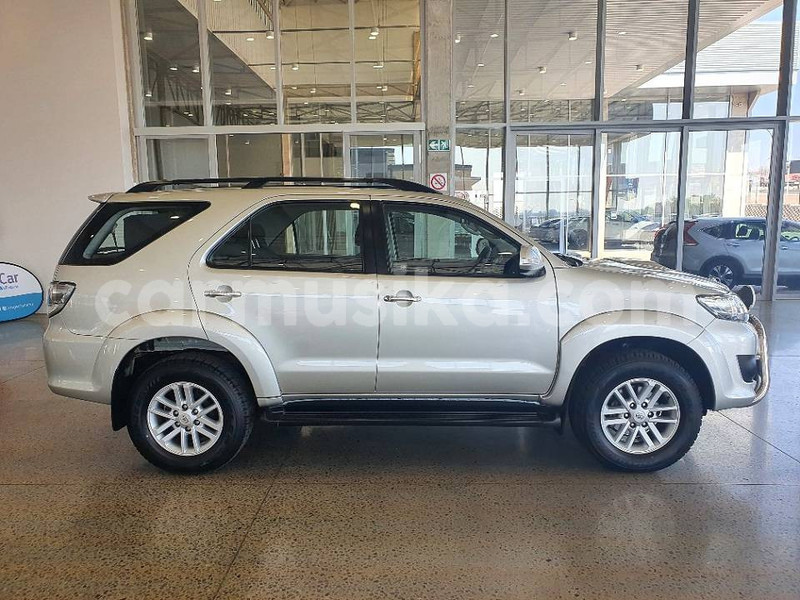 Big with watermark toyota fortuner matabeleland south beitbridge 25327