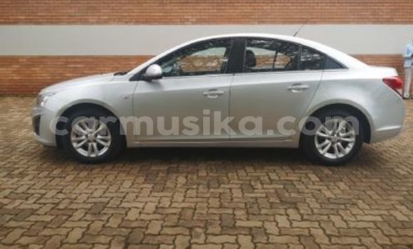 Acheter Occasion Voiture Chevrolet Cruze Gris à Beitbridge, Matabeleland South Acheter Occasion Voiture Chevrolet Cruze Gris à Beitbridge, Matabeleland South