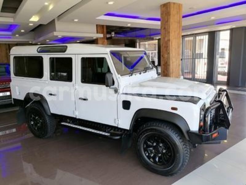 Big with watermark land rover defender matabeleland south beitbridge 25331