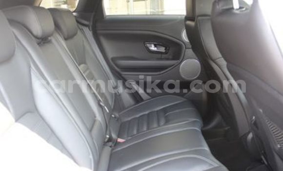 Buy Used Land Rover Range Rover Evoque White Car in Beitbridge in Matabeleland South Buy Used Land Rover Range Rover Evoque White Car in Beitbridge in Matabeleland South