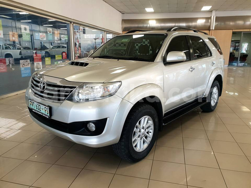 Big with watermark toyota fortuner matabeleland south beitbridge 25334