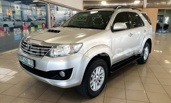 Nunua Ilio tumika Toyota Fortuner Nyingine Gari ndani ya Beitbridge nchini Matabeleland Kusini