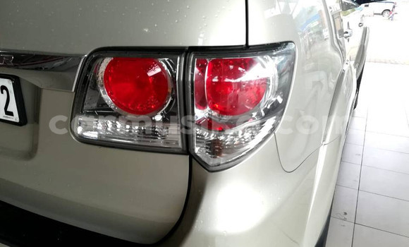 Acheter Occasion Voiture Toyota Fortuner Autre à Beitbridge, Matabeleland South Acheter Occasion Voiture Toyota Fortuner Autre à Beitbridge, Matabeleland South