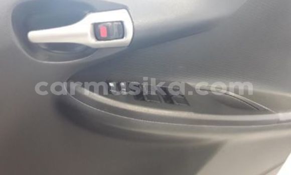 Buy Used Toyota Corolla Silver Car in Beitbridge in Matabeleland South Buy Used Toyota Corolla Silver Car in Beitbridge in Matabeleland South