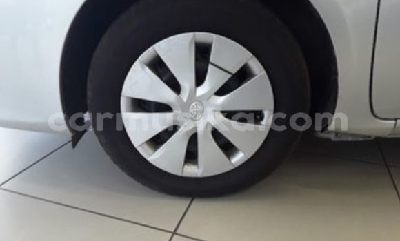 Buy Used Toyota Corolla Silver Car in Beitbridge in Matabeleland South Buy Used Toyota Corolla Silver Car in Beitbridge in Matabeleland South