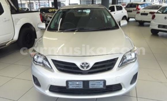 Buy Used Toyota Corolla Silver Car in Beitbridge in Matabeleland South Buy Used Toyota Corolla Silver Car in Beitbridge in Matabeleland South