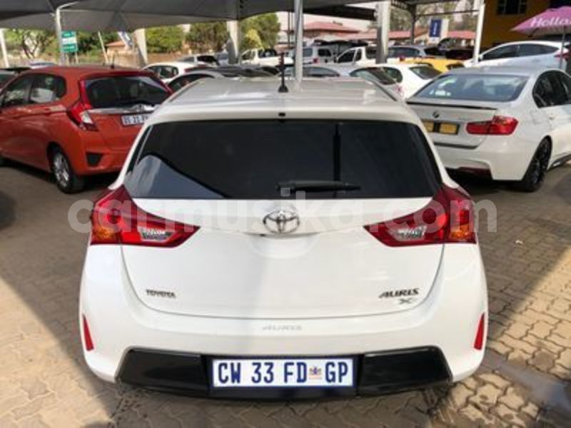 Big with watermark toyota auris matabeleland south beitbridge 25346