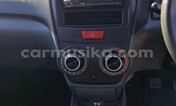 Acheter Occasion Voiture Toyota Avanza Blanc à Bulawayo, Bulawayo Acheter Occasion Voiture Toyota Avanza Blanc à Bulawayo, Bulawayo