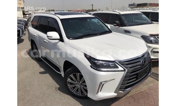 Tenga Imported Lexus LX Chena Mota in Import - Dubai in Harare Tenga Imported Lexus LX Chena Mota in Import - Dubai in Harare