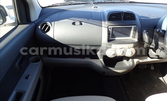 Acheter Occasion Voiture Toyota Passo Blanc à Beitbridge, Matabeleland South Acheter Occasion Voiture Toyota Passo Blanc à Beitbridge, Matabeleland South