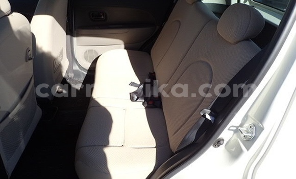 Acheter Occasion Voiture Toyota Passo Blanc à Beitbridge, Matabeleland South Acheter Occasion Voiture Toyota Passo Blanc à Beitbridge, Matabeleland South