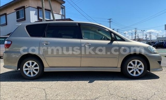Acheter Occasion Voiture Toyota Ipsum Gris à Beitbridge, Matabeleland South Acheter Occasion Voiture Toyota Ipsum Gris à Beitbridge, Matabeleland South