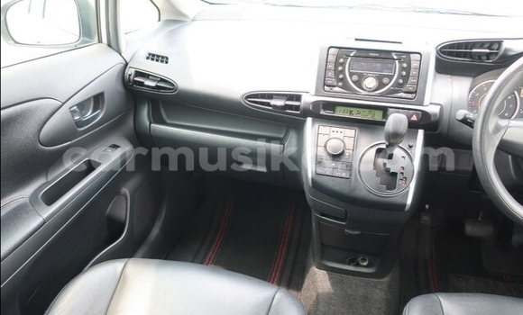 Tenga Tsaru Toyota Wish Sirivha Mota in Beitbridge in Matabeleland South Tenga Tsaru Toyota Wish Sirivha Mota in Beitbridge in Matabeleland South