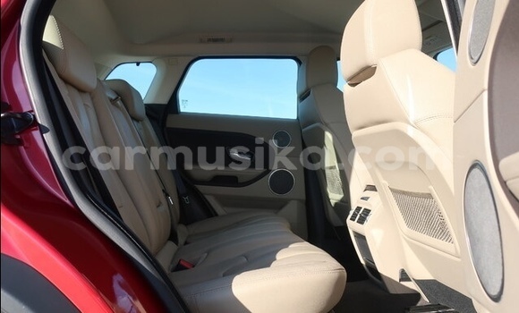 Acheter Occasion Voiture Range Rover Evoque Rouge à Beitbridge, Matabeleland South Acheter Occasion Voiture Range Rover Evoque Rouge à Beitbridge, Matabeleland South