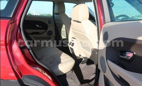 Acheter Occasion Voiture Range Rover Evoque Rouge à Beitbridge, Matabeleland South Acheter Occasion Voiture Range Rover Evoque Rouge à Beitbridge, Matabeleland South