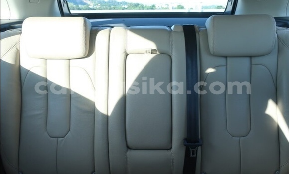 Acheter Occasion Voiture Range Rover Evoque Rouge à Beitbridge, Matabeleland South Acheter Occasion Voiture Range Rover Evoque Rouge à Beitbridge, Matabeleland South