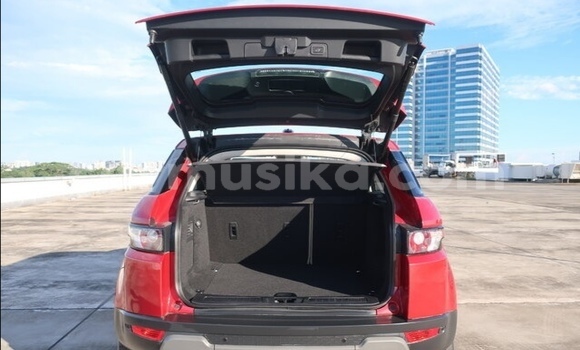 Acheter Occasion Voiture Range Rover Evoque Rouge à Beitbridge, Matabeleland South Acheter Occasion Voiture Range Rover Evoque Rouge à Beitbridge, Matabeleland South